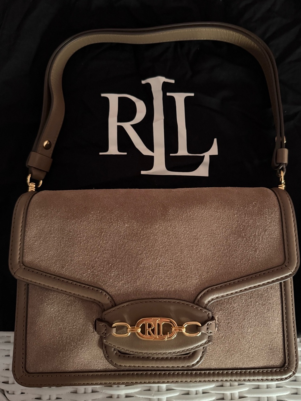 Lauren Ralph Lauren Suede Sydnee Shoulder Chain Bag - Picture 2 of 8